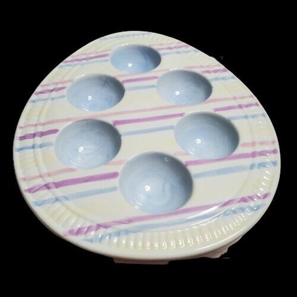 EGG PLATTER BY HAUSENWARE STRIPED PASTEL DESIGN HOLDS SIX EGGS - Picture 4 of 4